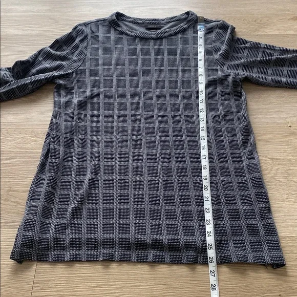 J. Jill Patterned Tunic Top - Picture 7 of 9